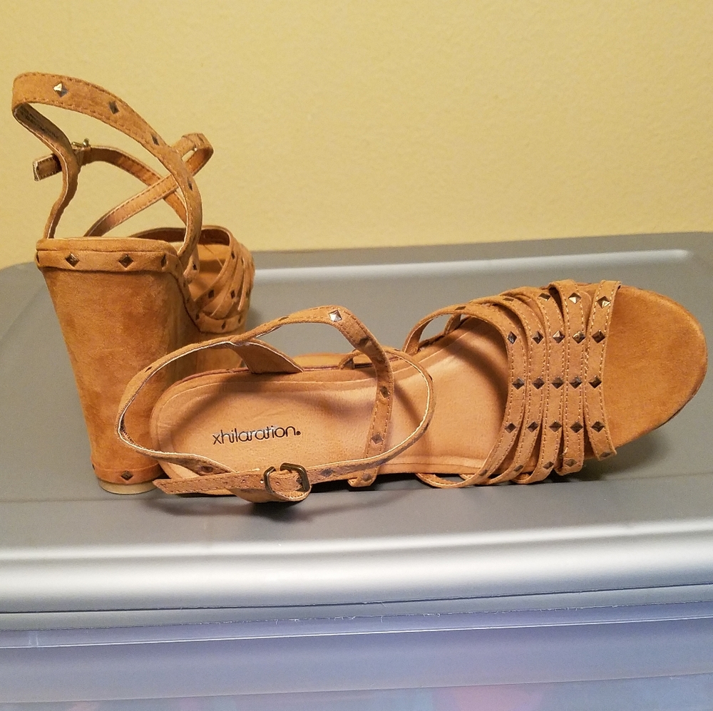 Xhilaration Wedge Shoes Sz. 7.5